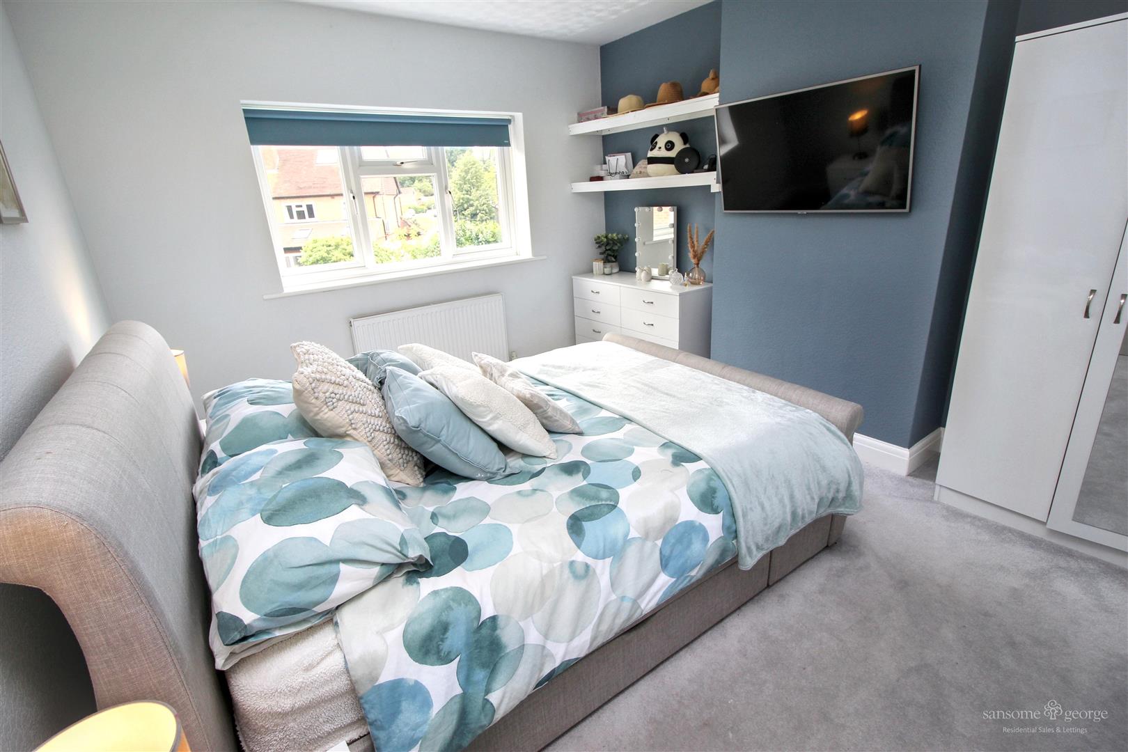 Birch Avenue, Tilehurst, Reading